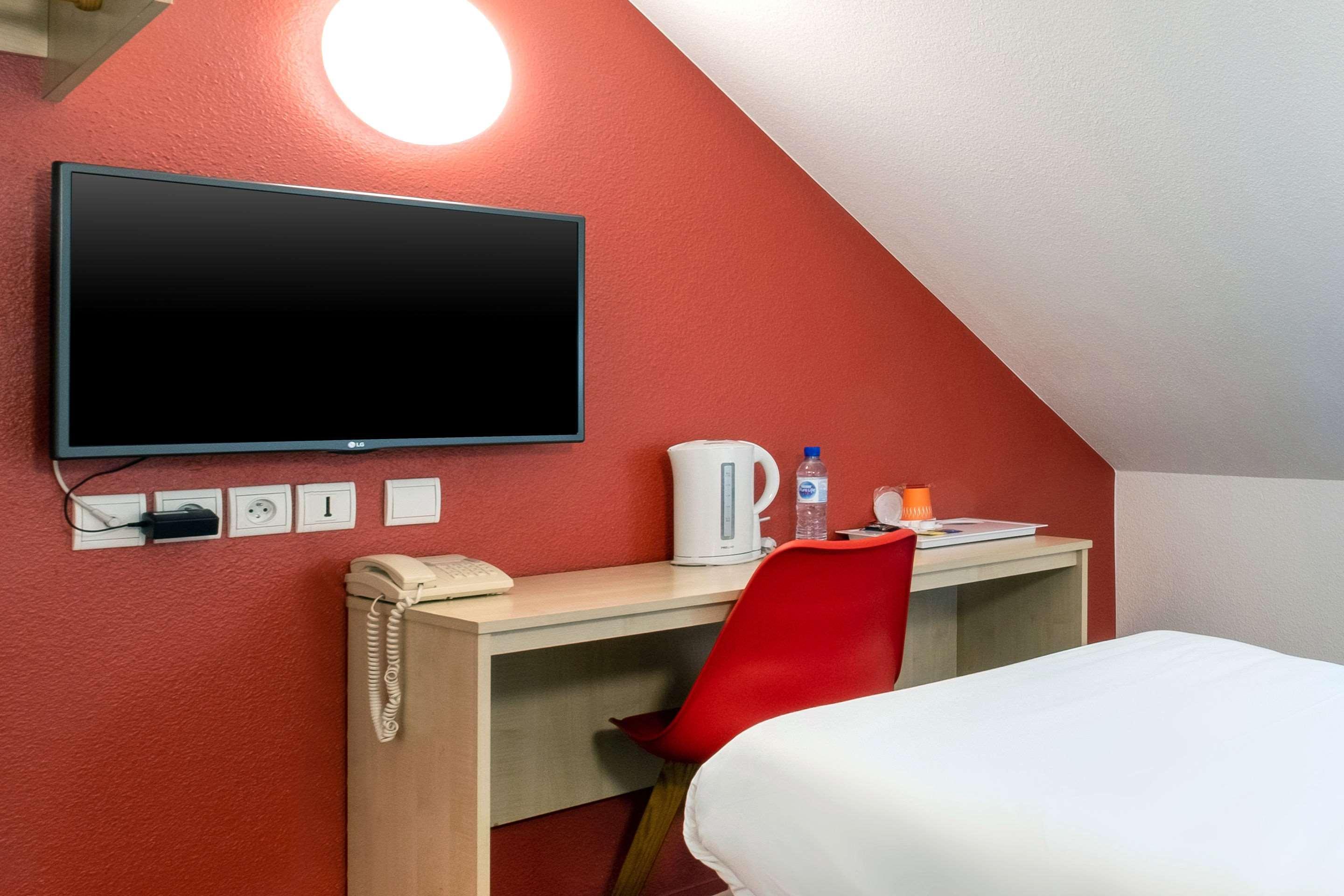 Comfort Hotel Етамп Екстер'єр фото