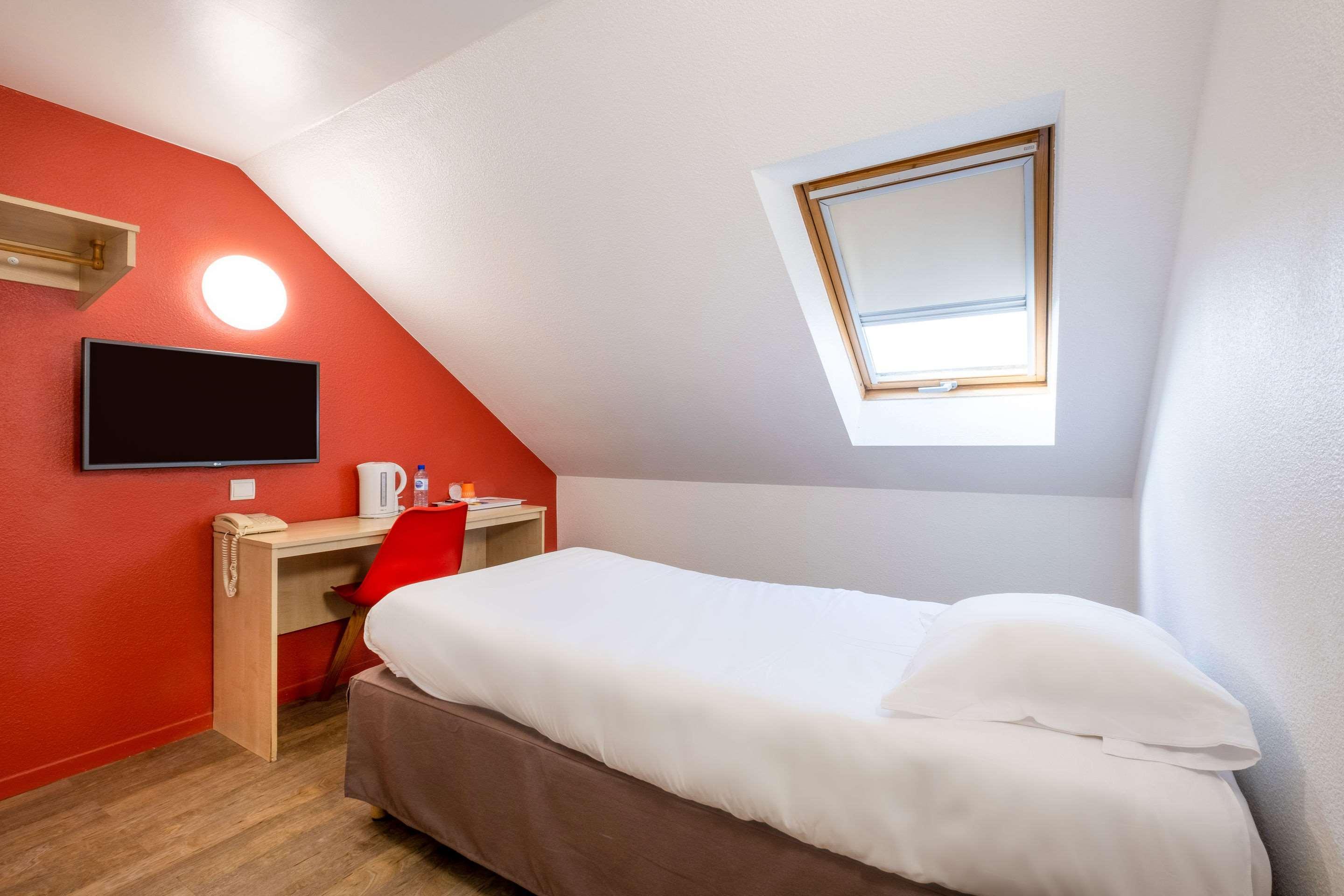 Comfort Hotel Етамп Екстер'єр фото