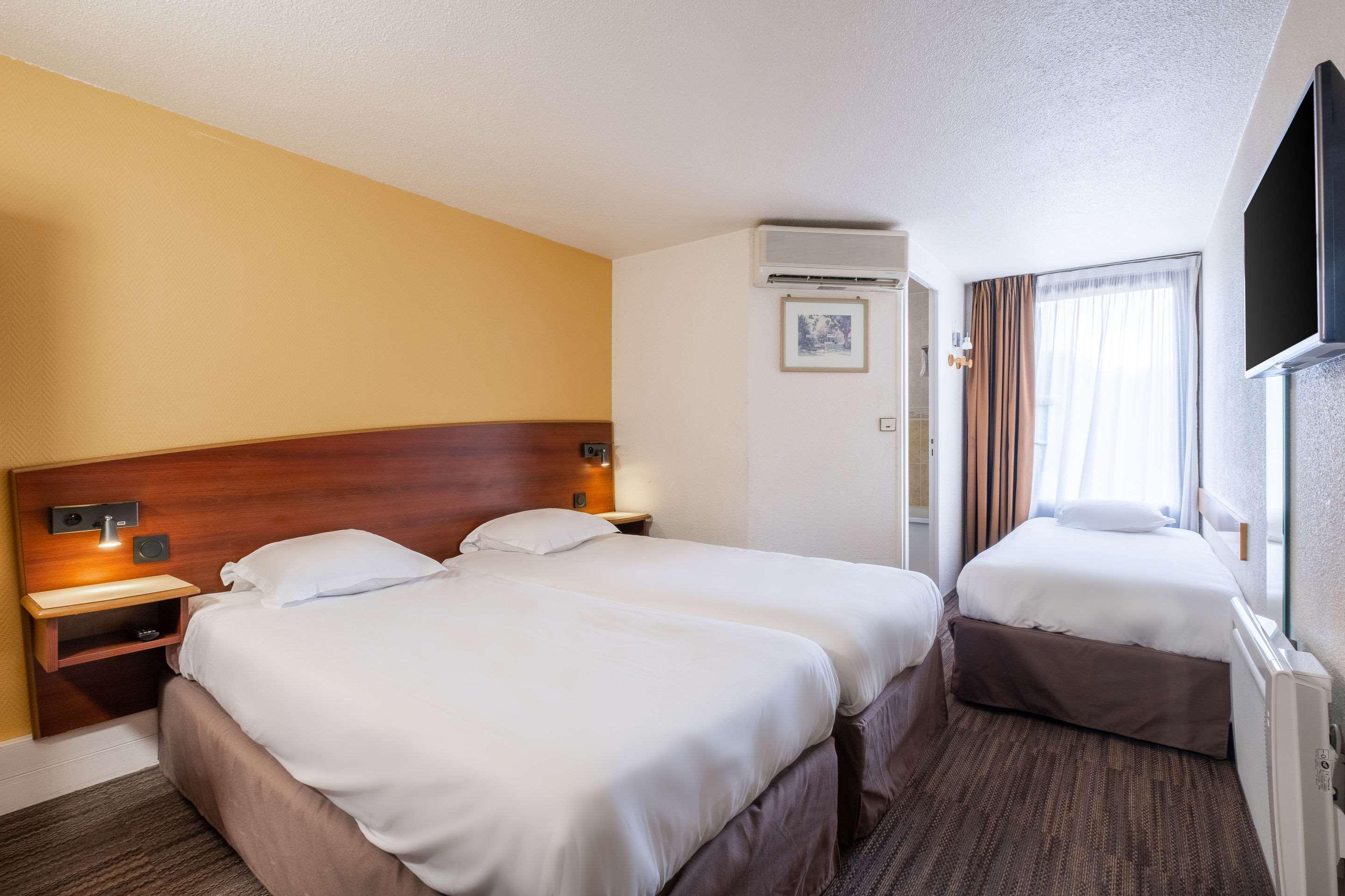 Comfort Hotel Етамп Екстер'єр фото