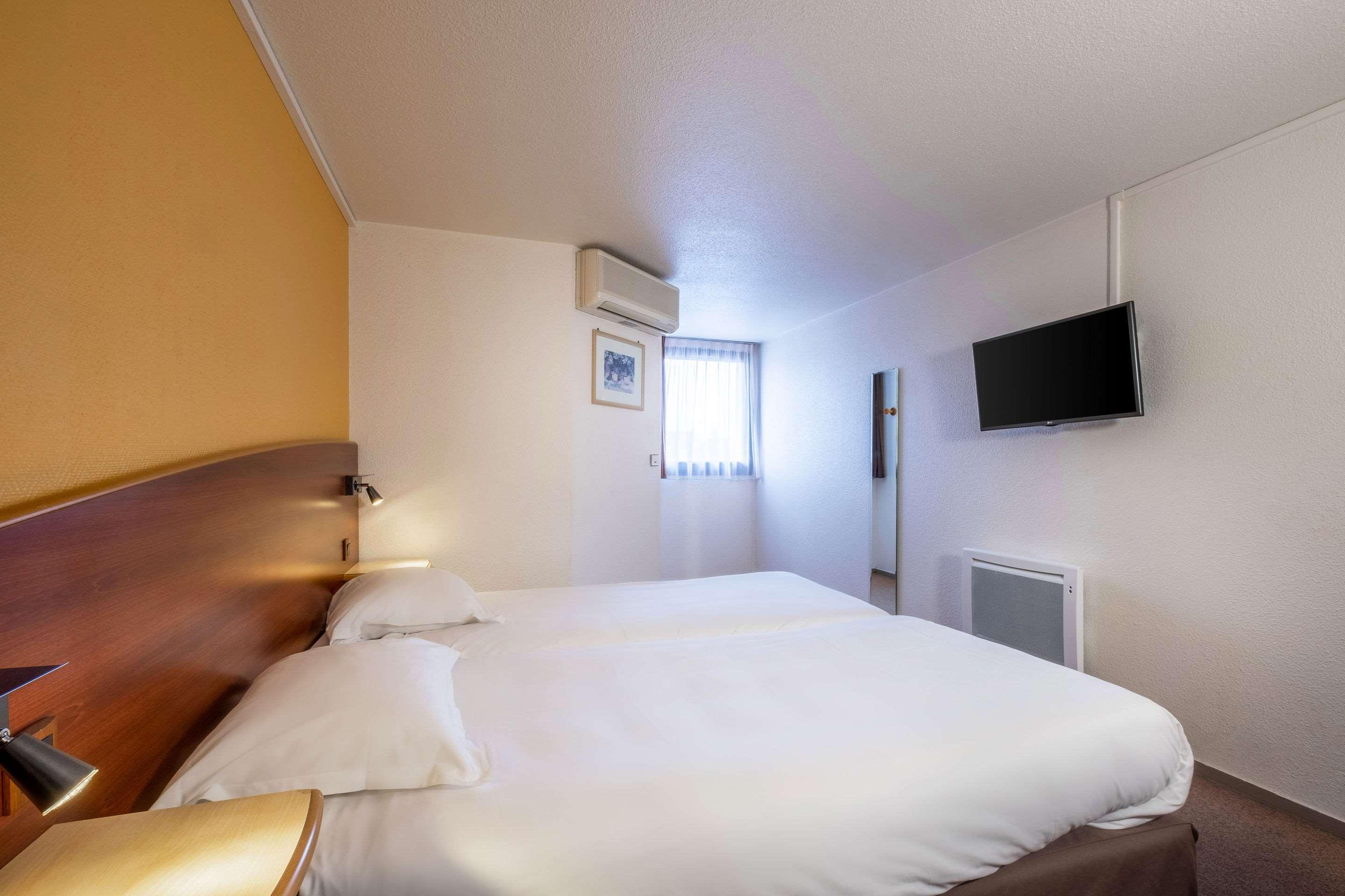 Comfort Hotel Етамп Екстер'єр фото
