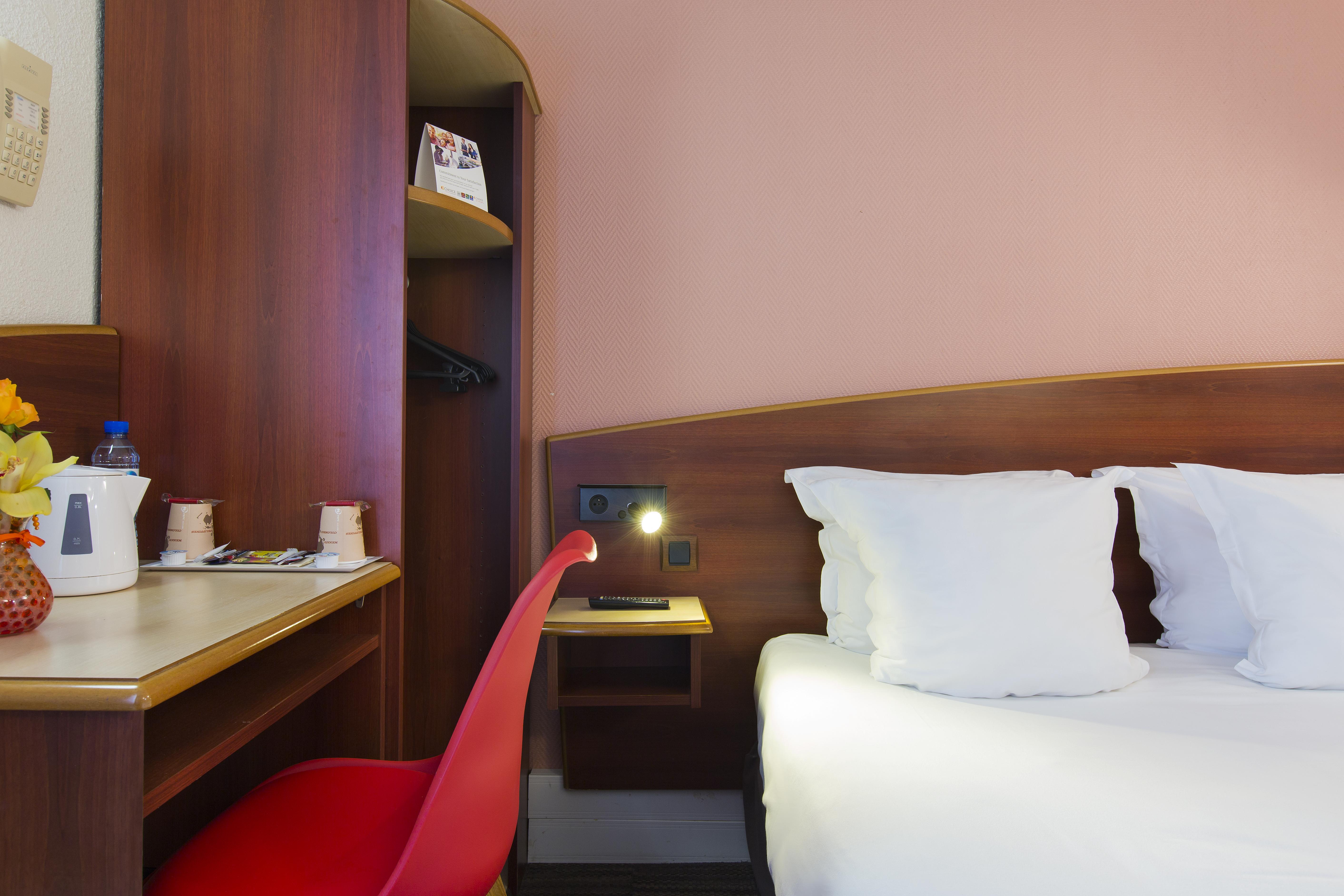 Comfort Hotel Етамп Екстер'єр фото