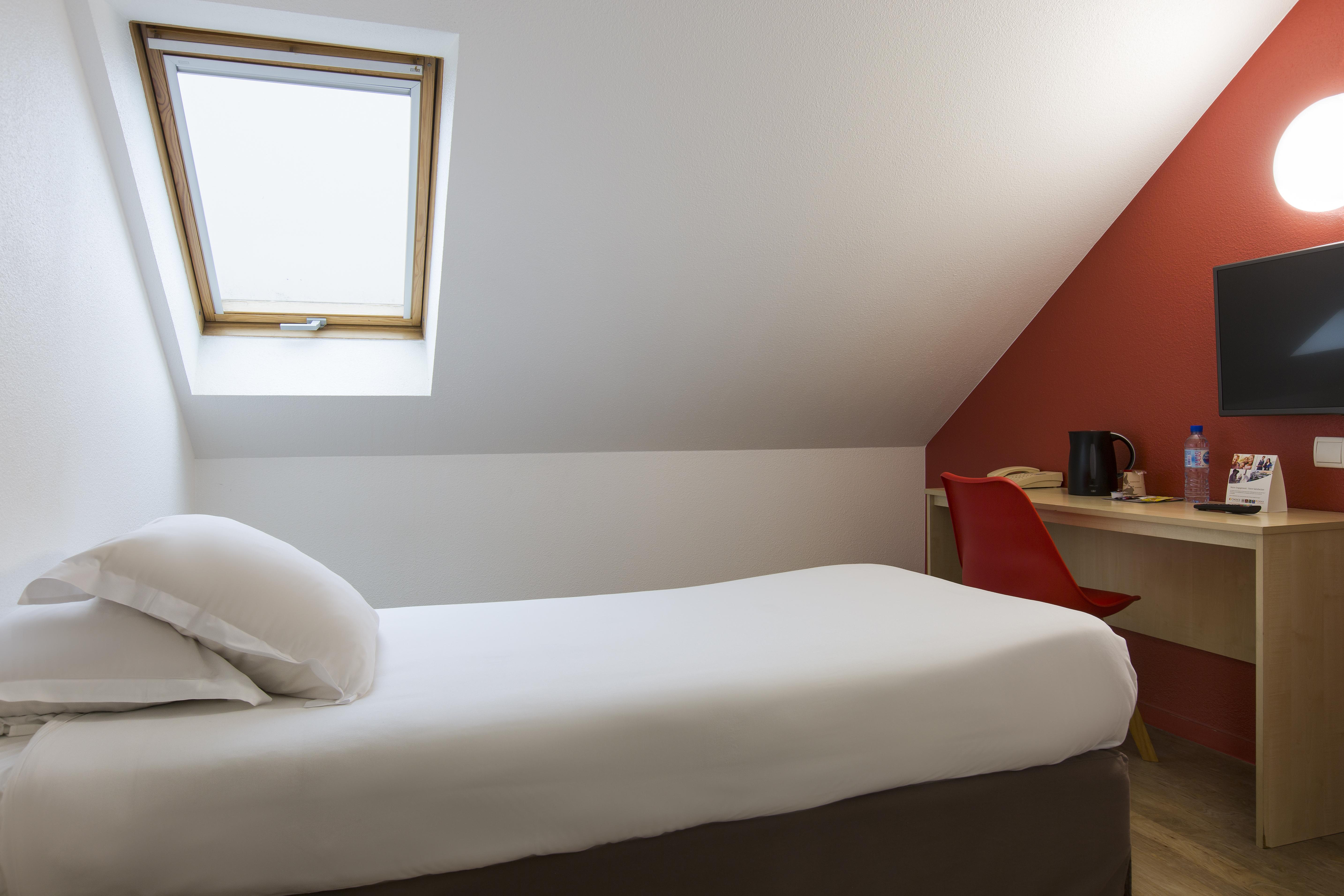 Comfort Hotel Етамп Екстер'єр фото