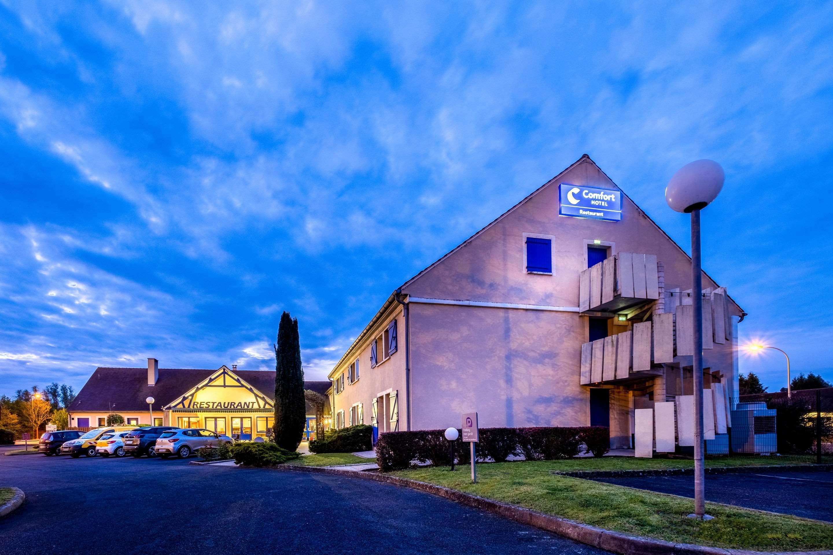Comfort Hotel Етамп Екстер'єр фото