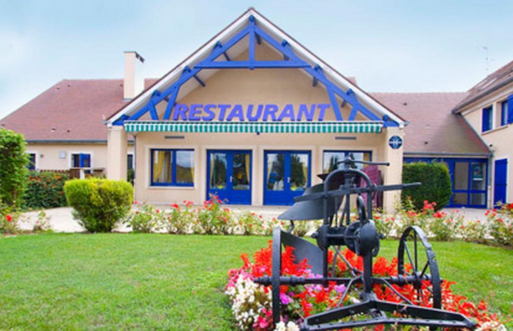 Comfort Hotel Етамп Екстер'єр фото