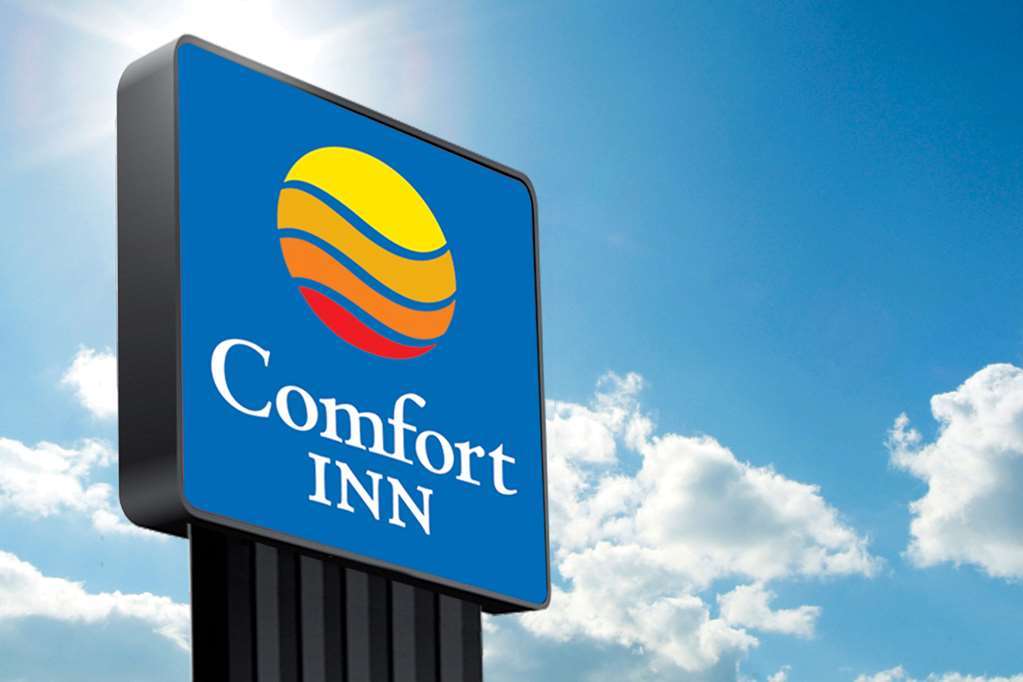 Comfort Hotel Етамп Екстер'єр фото